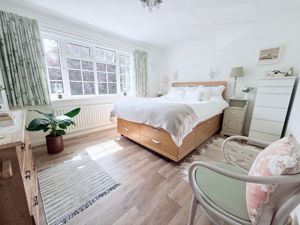 Photo 19- click for photo gallery